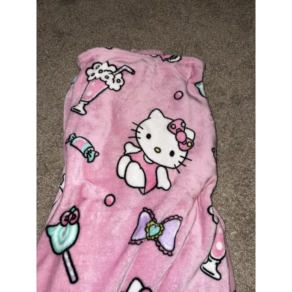HELLO KITTY 50x70